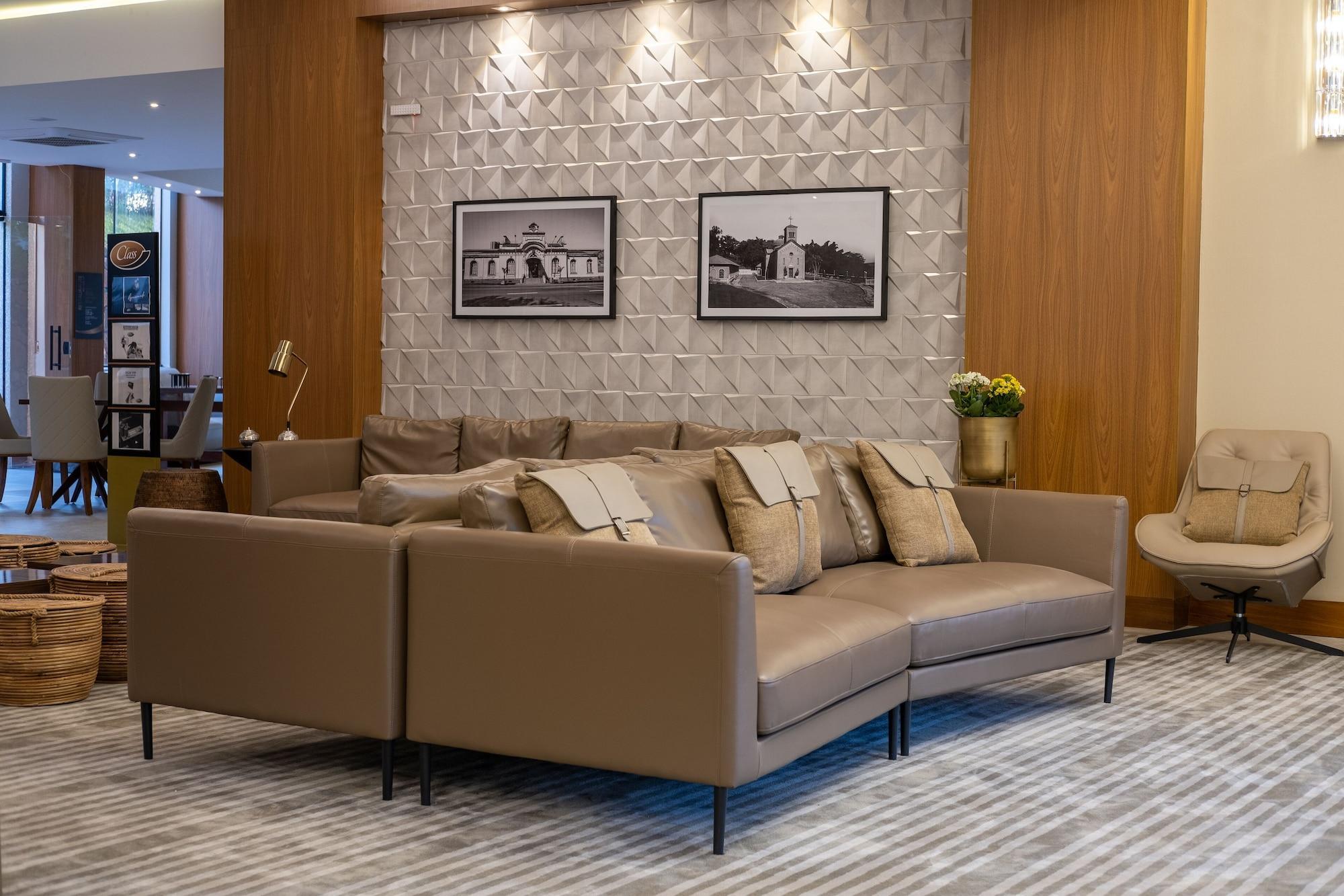 Class Hotel Пірасікаба Екстер'єр фото