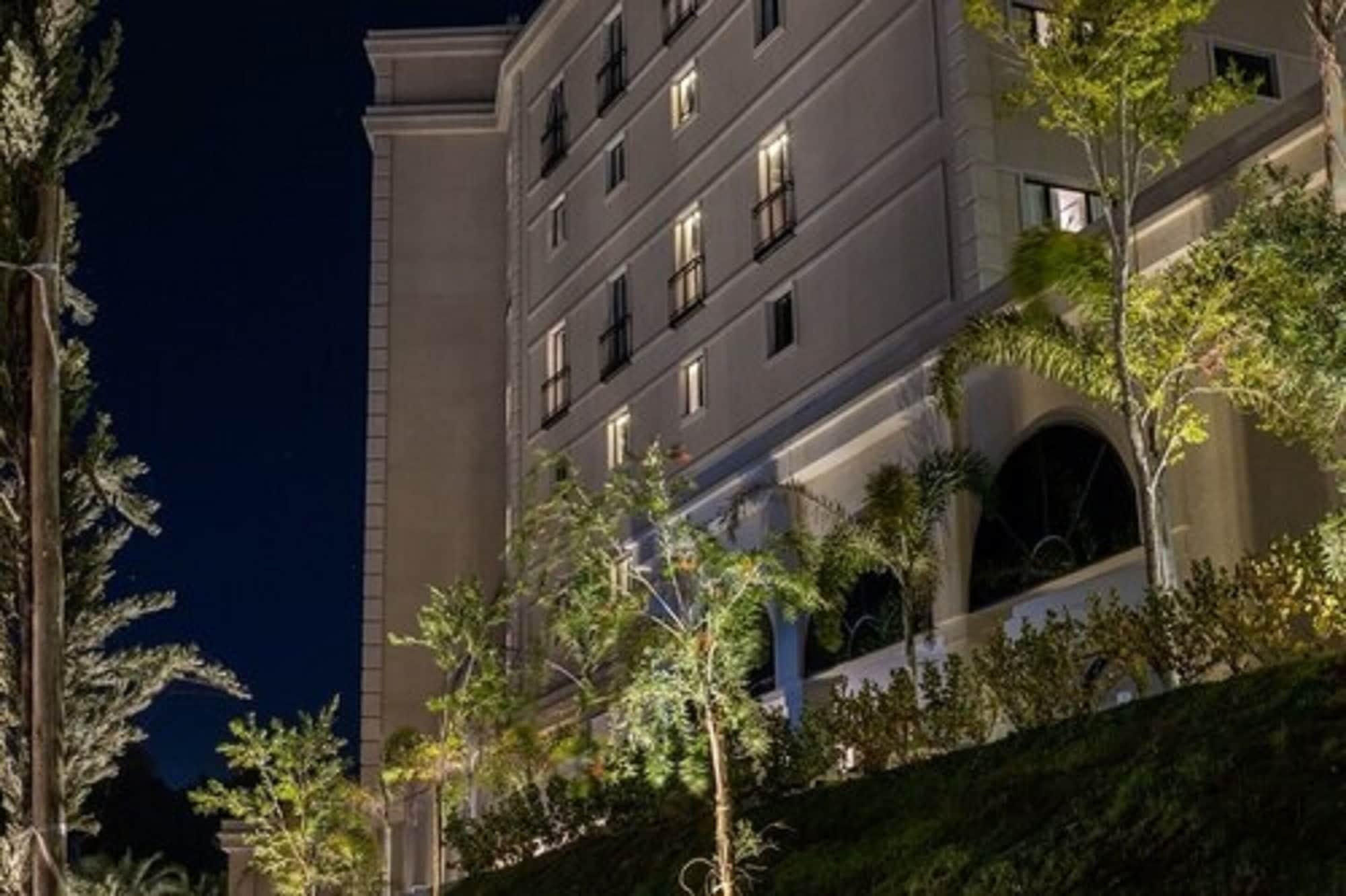 Class Hotel Пірасікаба Екстер'єр фото